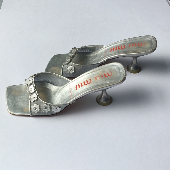 Miu Miu vintage kitten miles - Picture 5 of 6